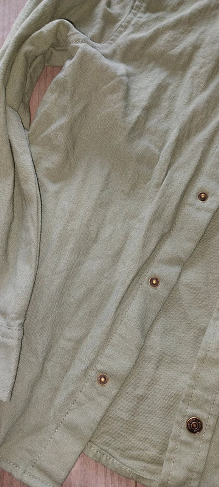 Chemise garçon Kiabi taille 8 ans neuve - photo numéro 3