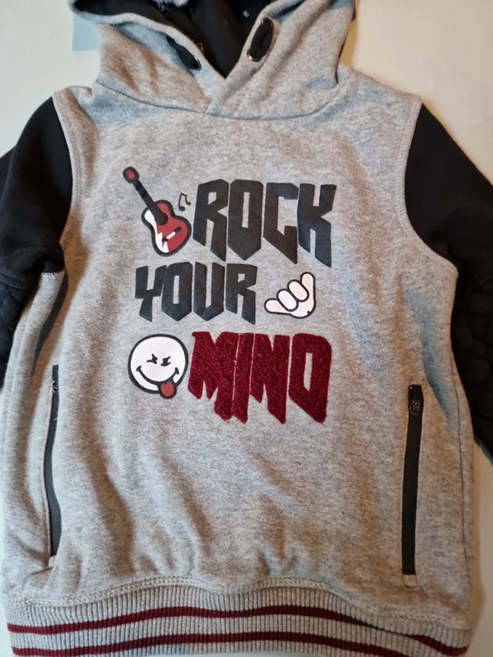 Pull à capuche garçon - photo numéro 2