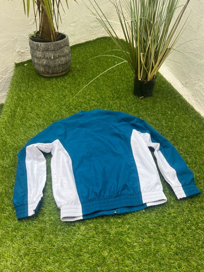 Très belle veste Puma taille M junior - photo numéro 6