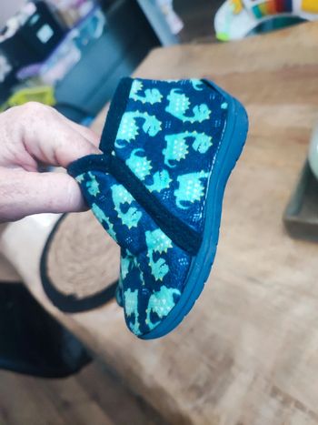 Pantoufles taille 20