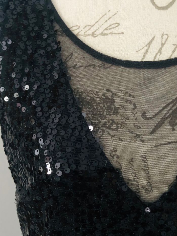 Robe de soirée noire pailletée - photo numéro 3
