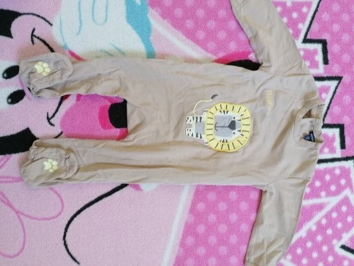 Lot pyjamas et bodies