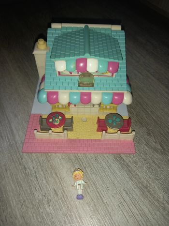 polly pocket restaurant pizza avec personnage