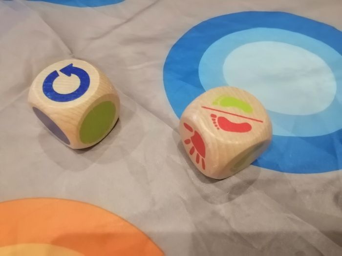 Jeu style twister - photo numéro 3