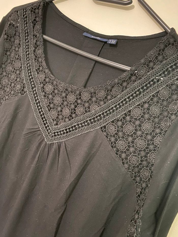 Blouse noire Kiabi taille XL-46/48 - photo numéro 2