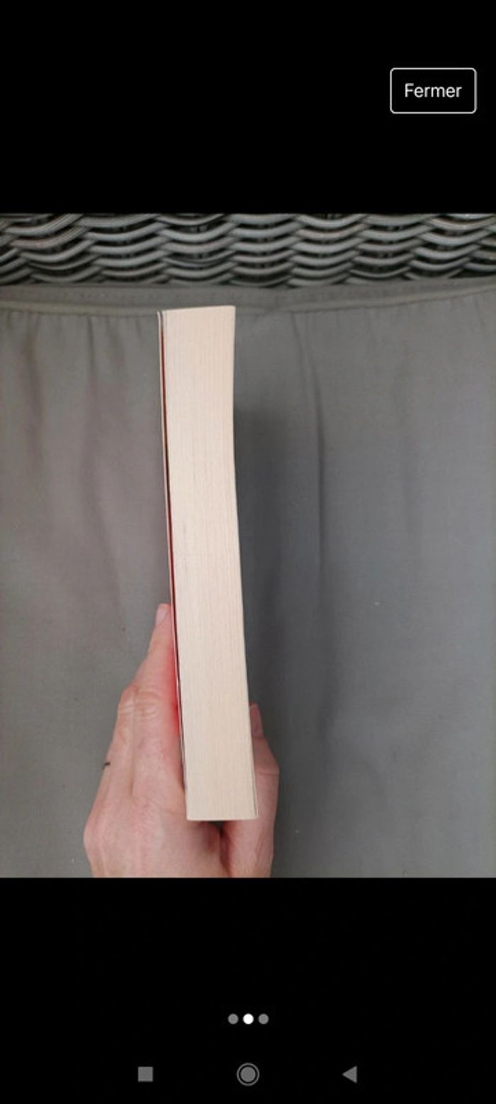 Livre " la vie rêvée de Margaret" neuf - photo numéro 2