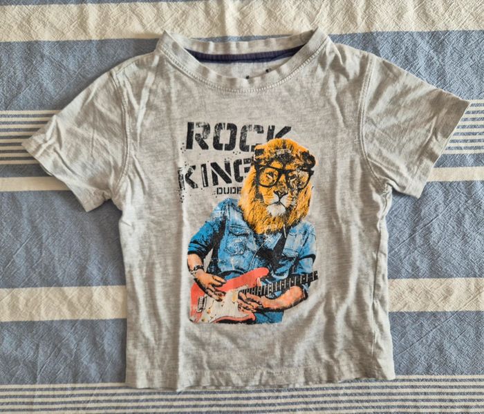 Lot de 4 t-shirts 6 ans - photo numéro 4