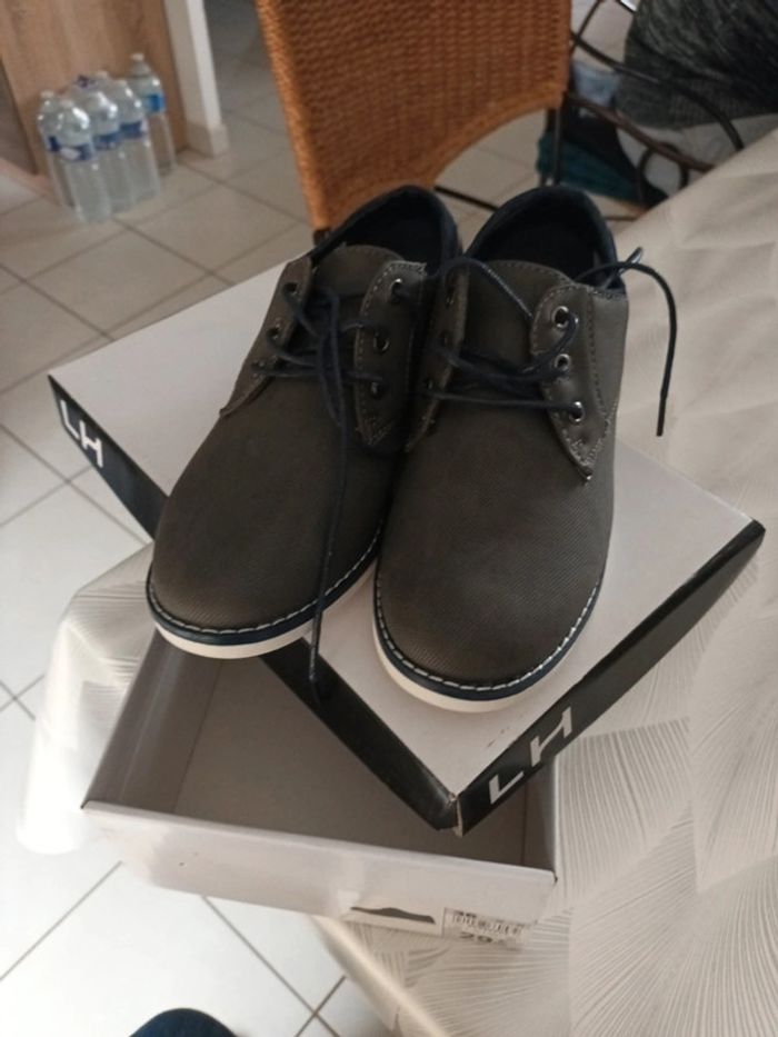 Chaussures garçon neuves - photo numéro 4