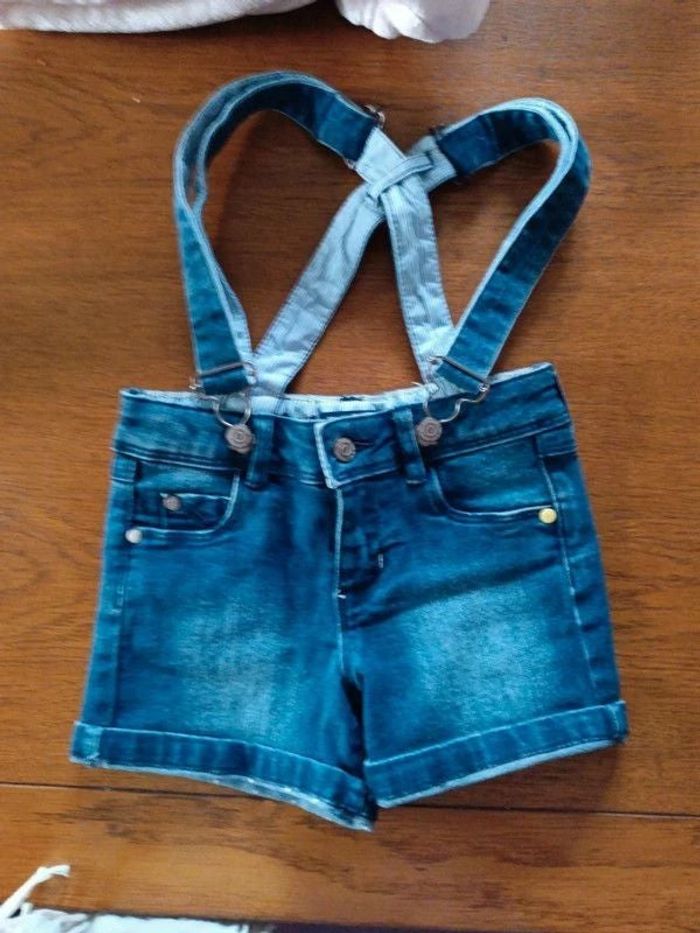 Short jean à bretelles Okaïdi 4A