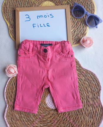 Jeans fille 👧 3 mois