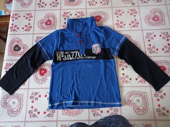 Polo manches longues.