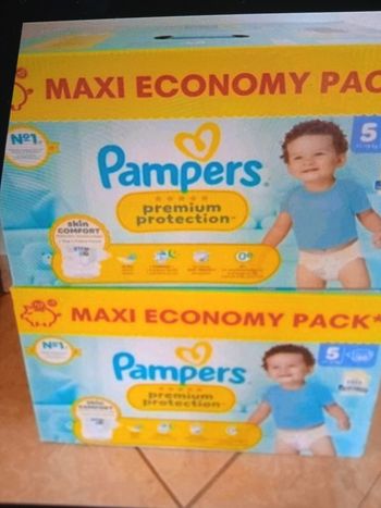 160 couches Pampers prenium protection taille 5