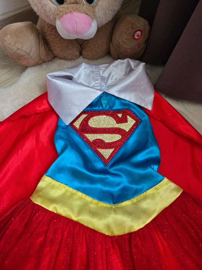 Robe supergirl 4 ans - photo numéro 2
