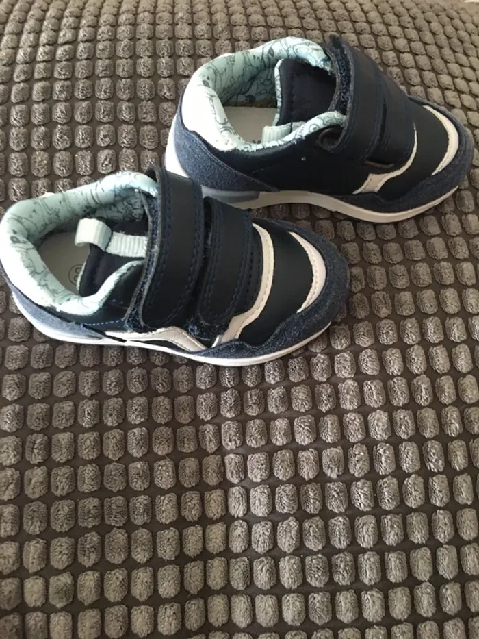 Basket bleue vertbaudet bébé garçon T.20 - photo numéro 4