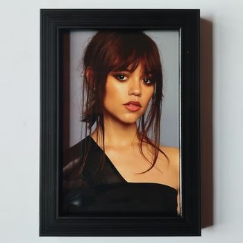 Jenna Ortega - Cadre Photo 10x15cm