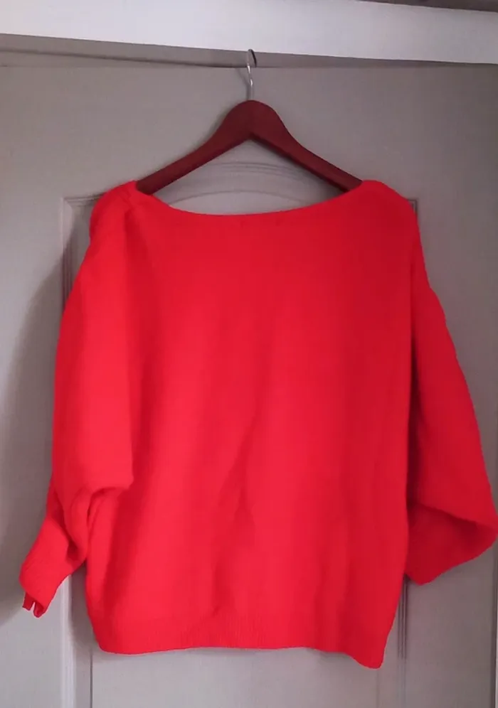 Pull rouge - photo numéro 4