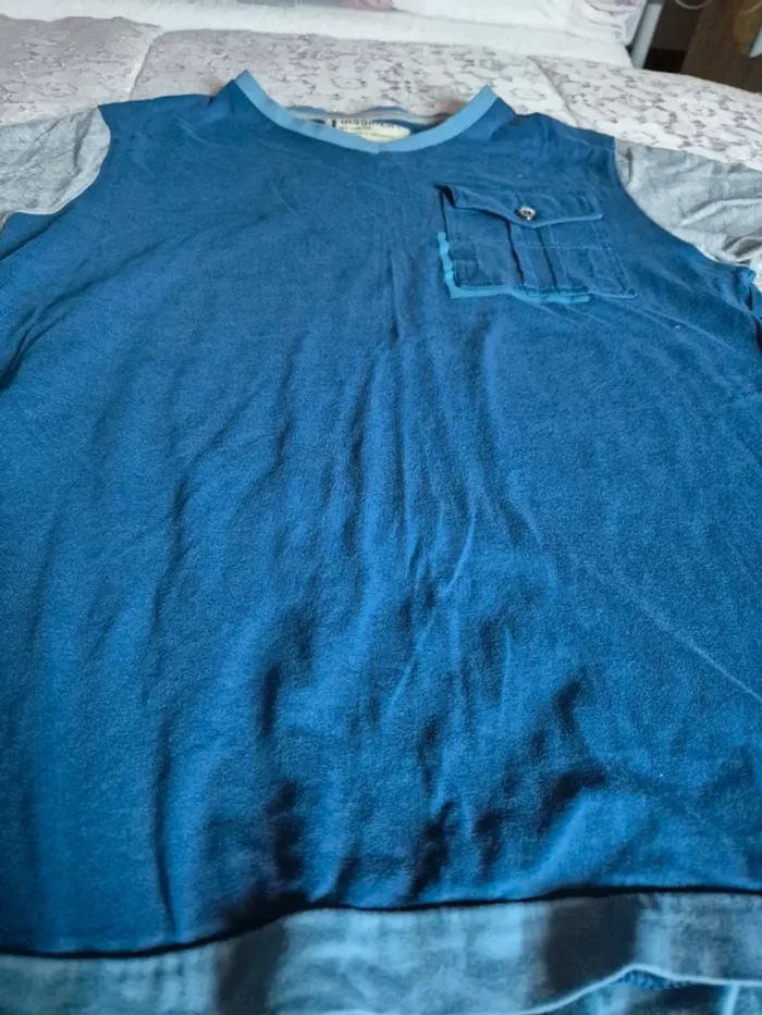 T-shirt T S - photo numéro 3