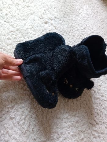 Chaussons fille t.28🖤🩶