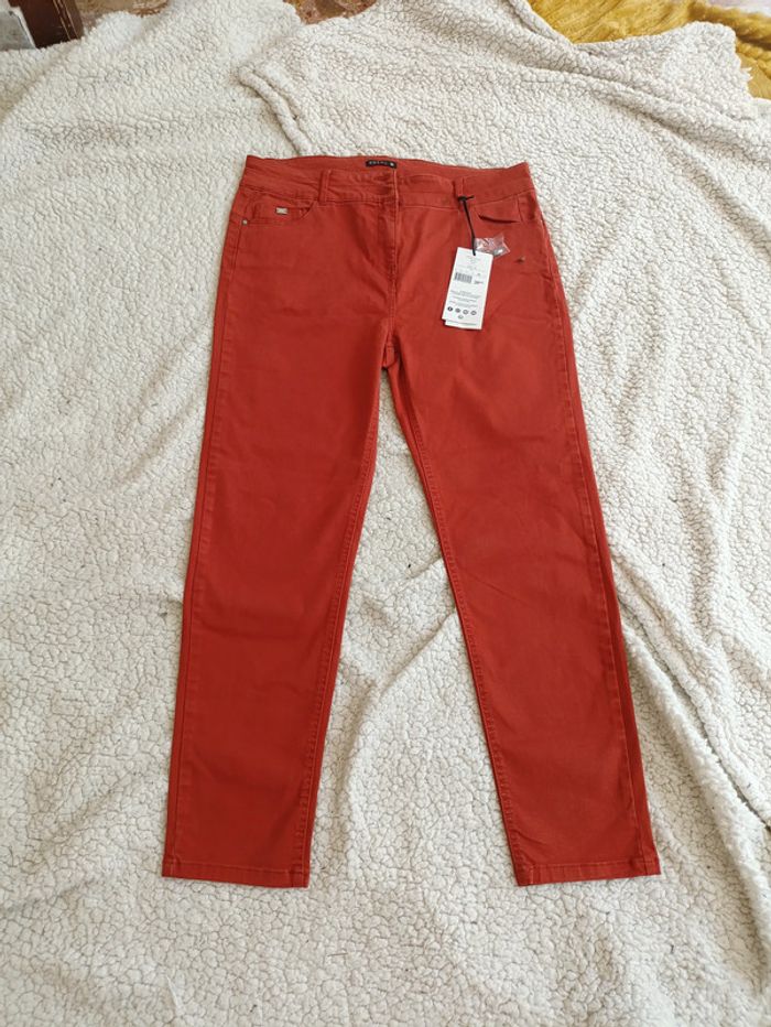 Pantalon rouge brique Bréal neuf avec étiquette