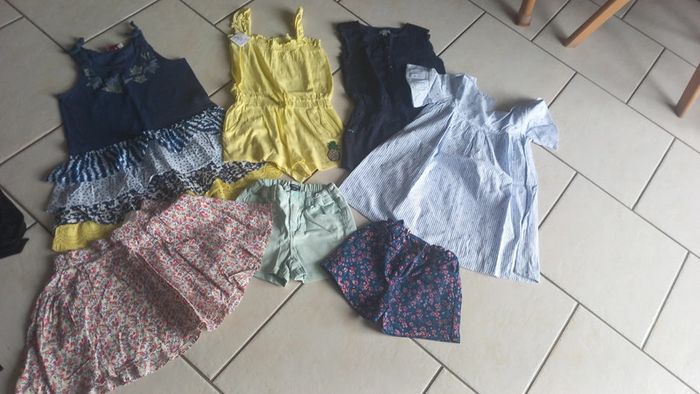 Lot de 7 vêtements fille été 6 ans tbe - photo numéro 2