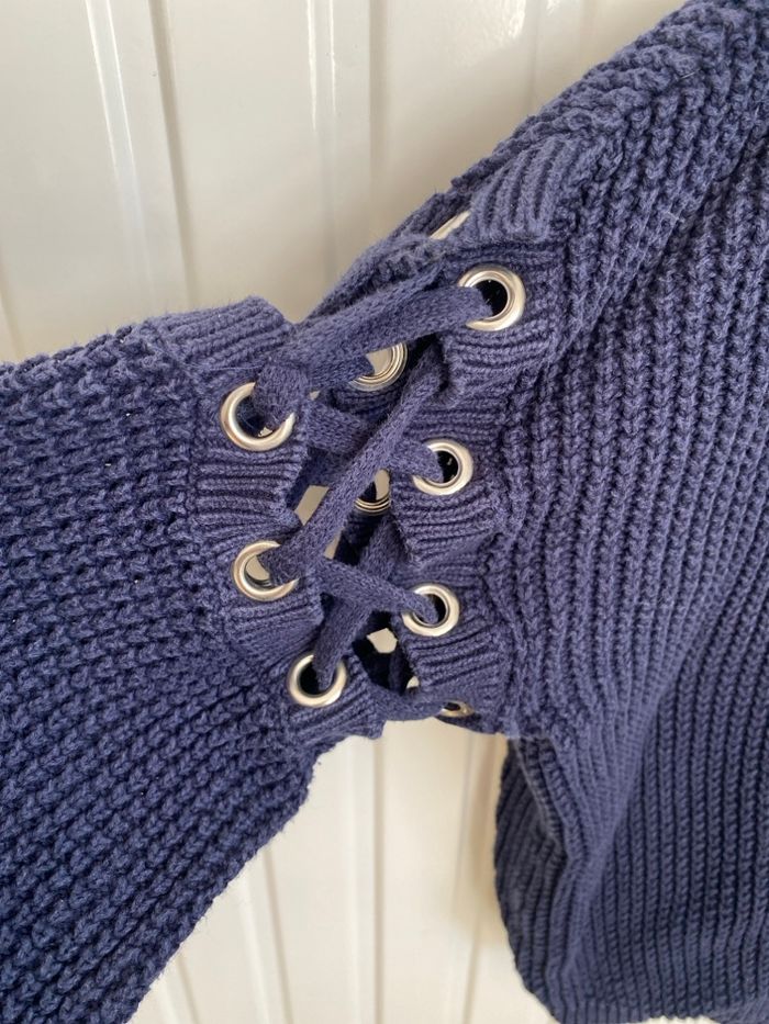 Pull bleu Bershka TS - photo numéro 2