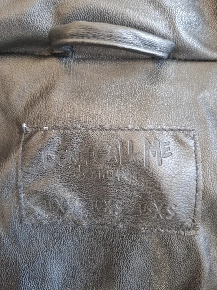 Doudoune courte  simili cuir chaude - photo numéro 4
