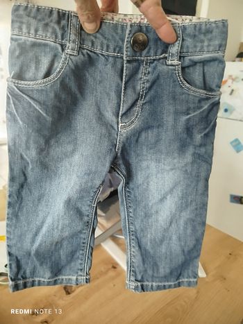 #kytie6moisfille. Jeans taille 6 mois