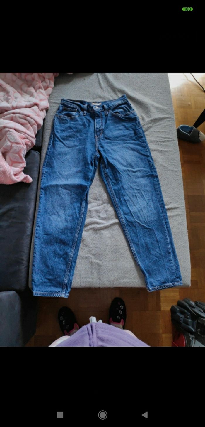 Jean Levi's mom T 28 - photo numéro 2