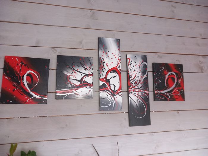 Tableau sur toile 5 parties rouge noir