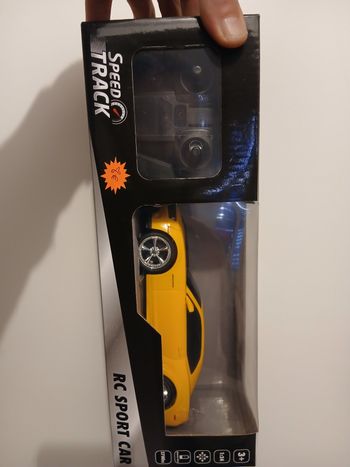 Voiture télécommandé