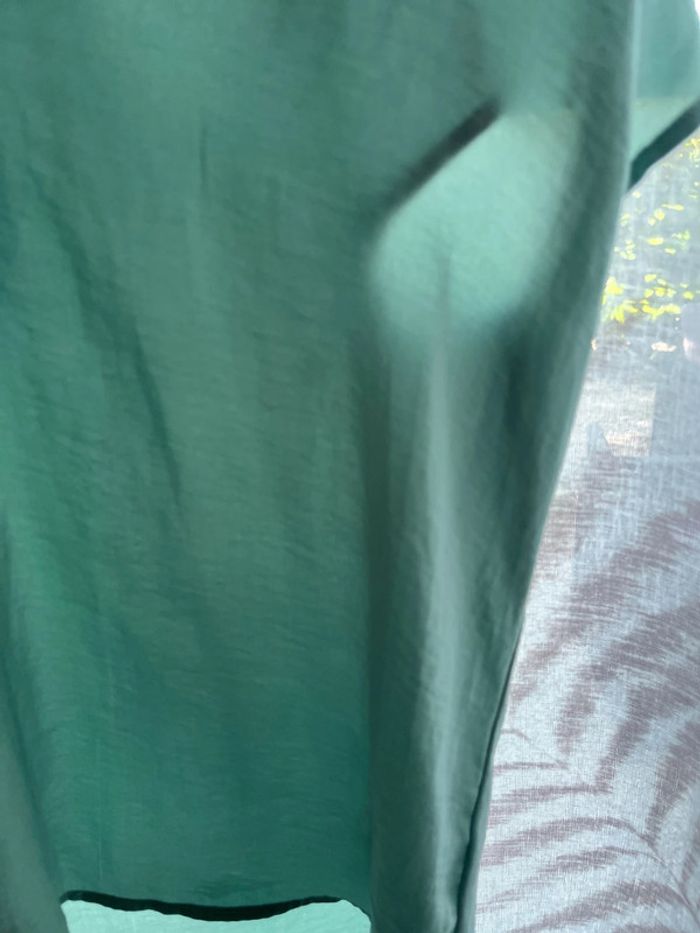Top vert H&M Taille 36 - photo numéro 2