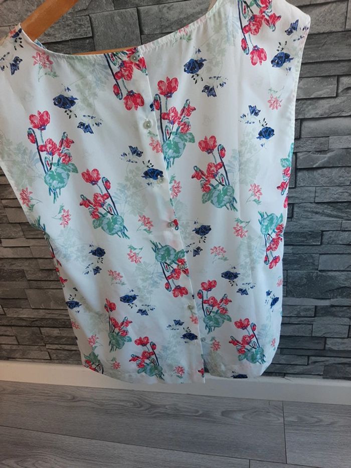 Blouse fleurie - photo numéro 3