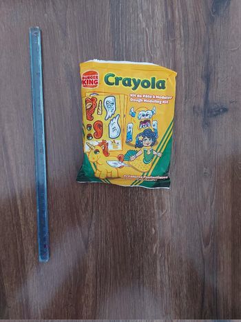 Pâte à modeler sirène crayola neuve