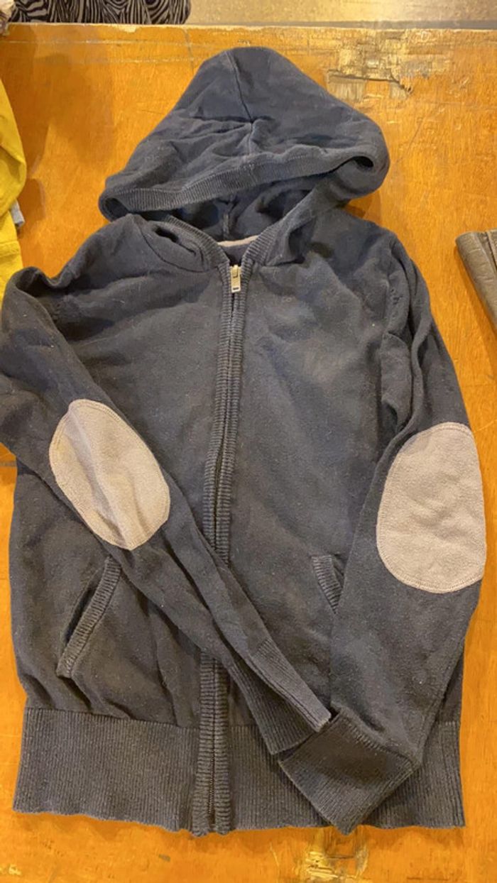 Lot 8 hauts - 8 ans - photo numéro 8