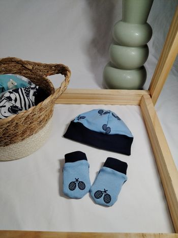 Ensemble bonnet mouffle