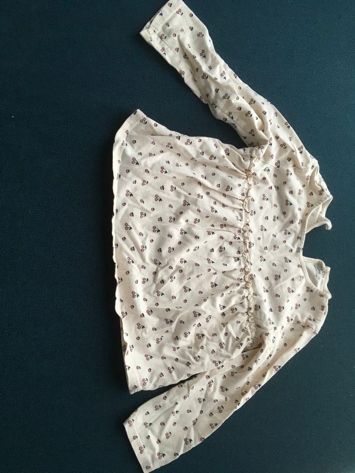 Lot tee shirt et blouse 3 ans manches longues - photo numéro 3