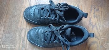 Nike noires quasi neuves