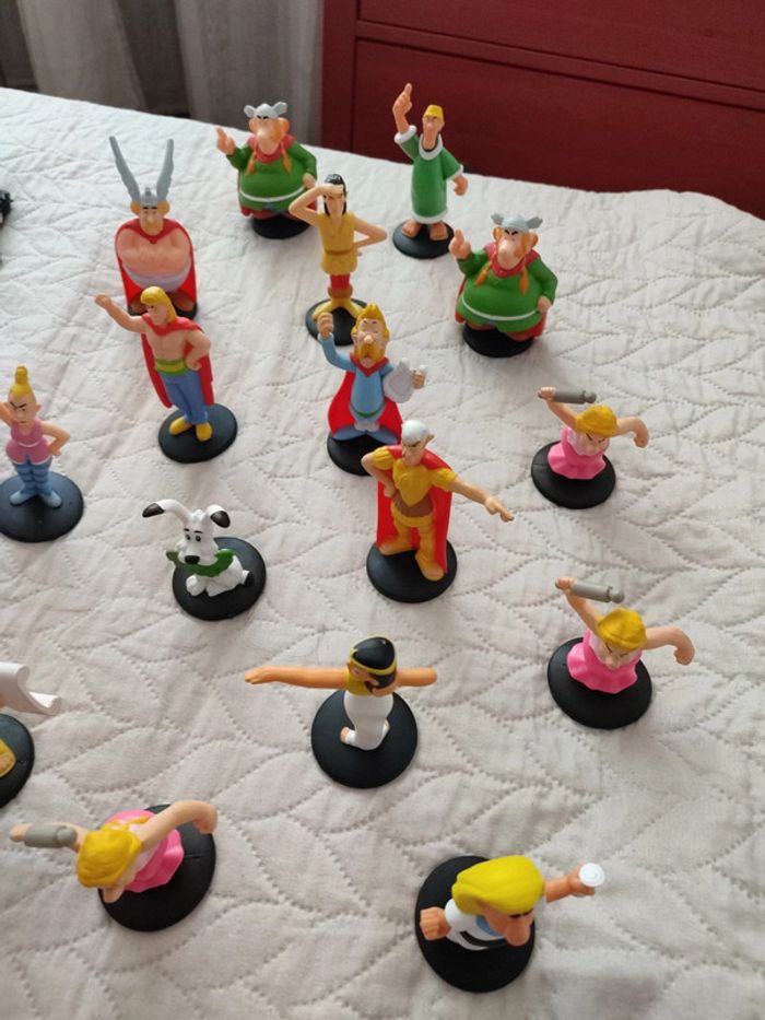 Lot de 17figurines mc do Astérix - photo numéro 2
