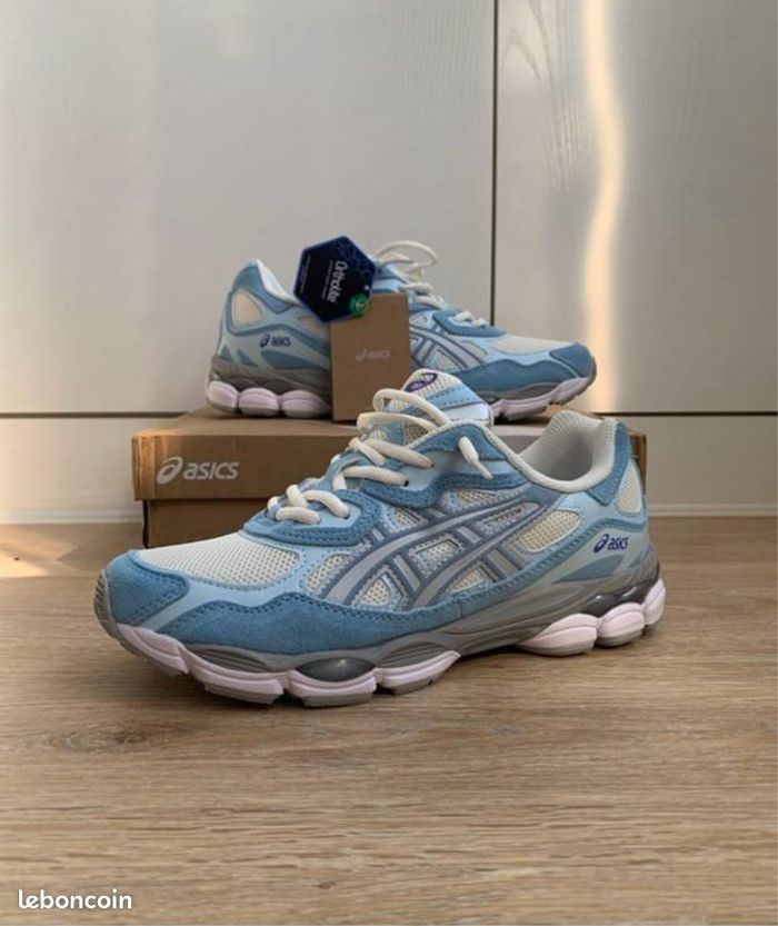 ASICS NYC GEL BLEU TAILLE 43.5 - photo numéro 3