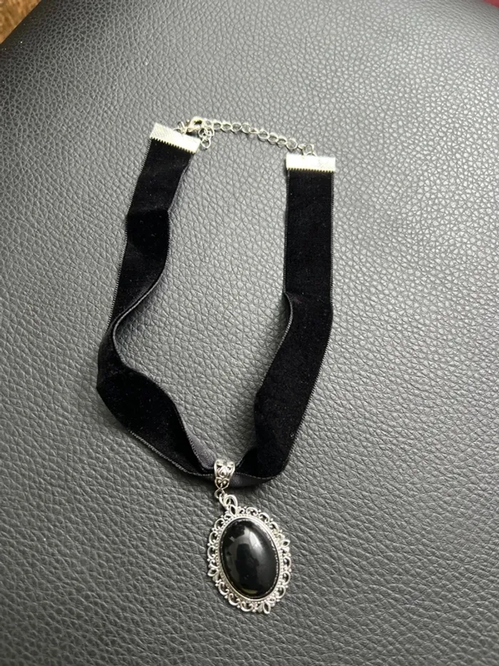 Collier médaillon 38 cm médiéval steampunk