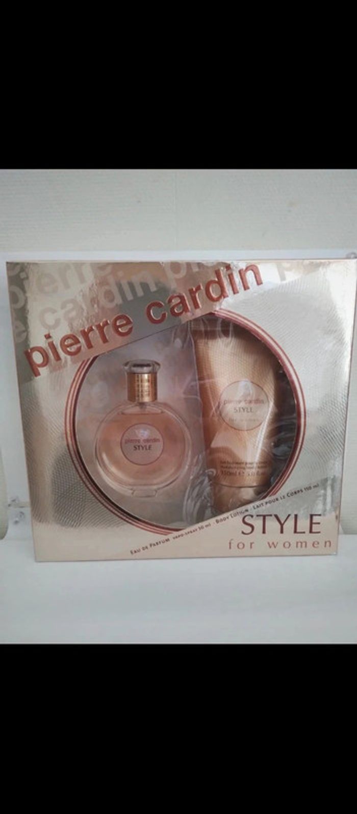 Coffret parfum pierre Cardin "style" femme