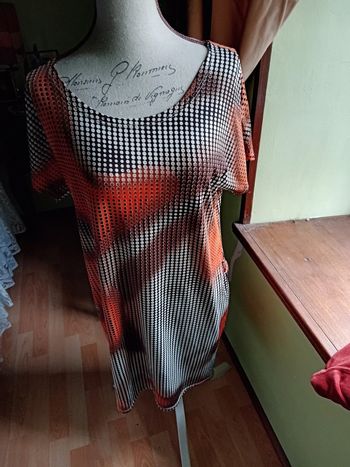 Robe manches courtes