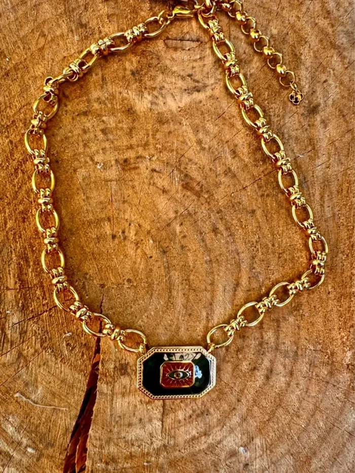Gros collier  maillons épais large médaille grigri œil acier inoxydable or habaha Paris
