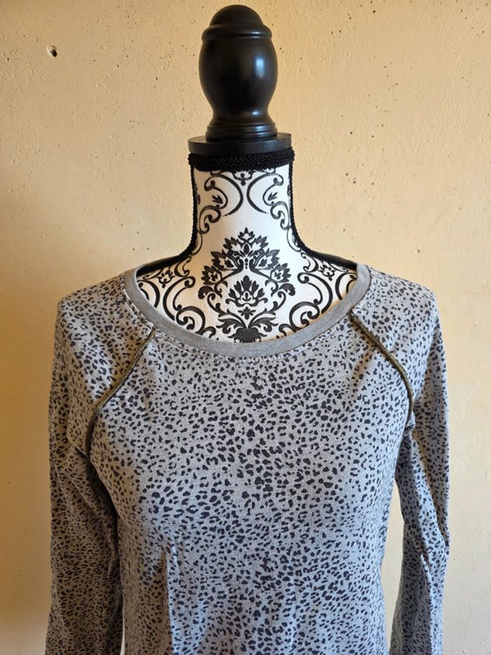 Pull gris femme T : 1 - photo numéro 2