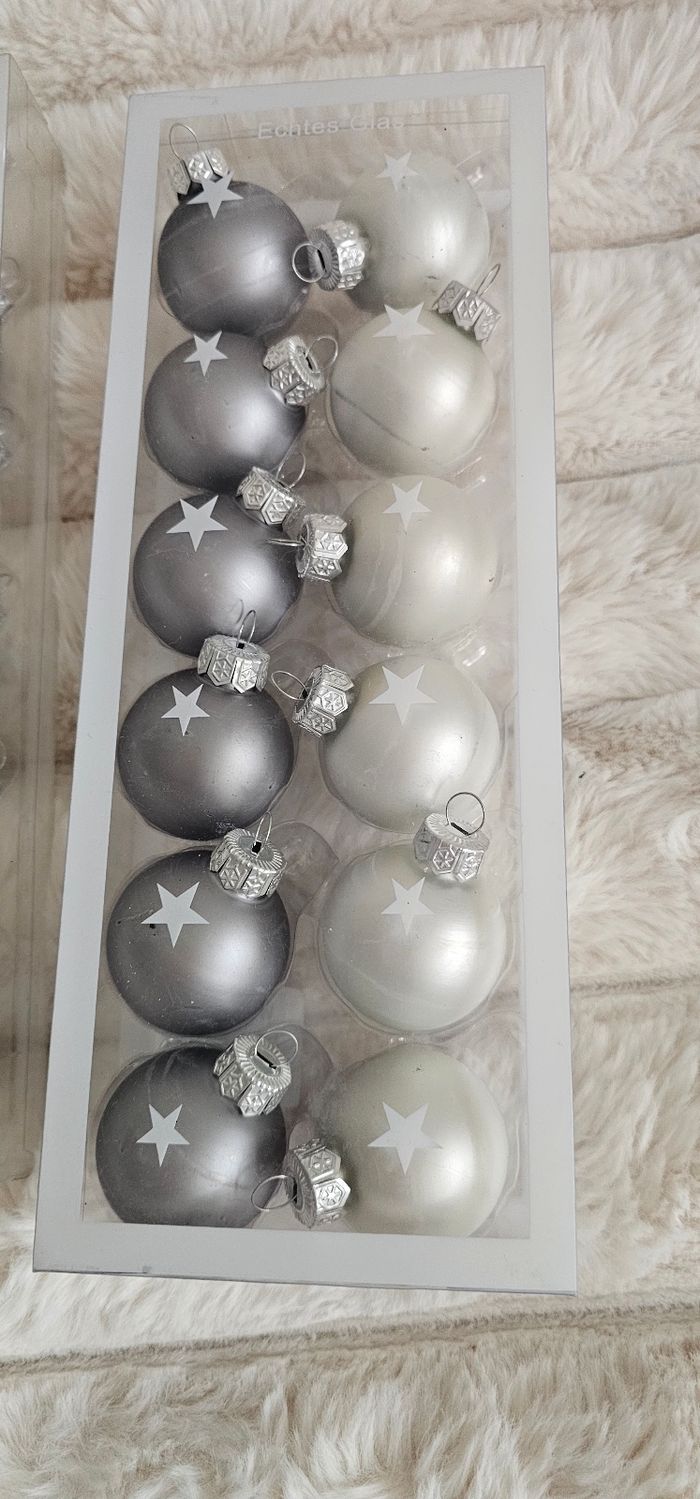 Lot de 24 boules en verre de Noël 🎄Neufs - photo numéro 2