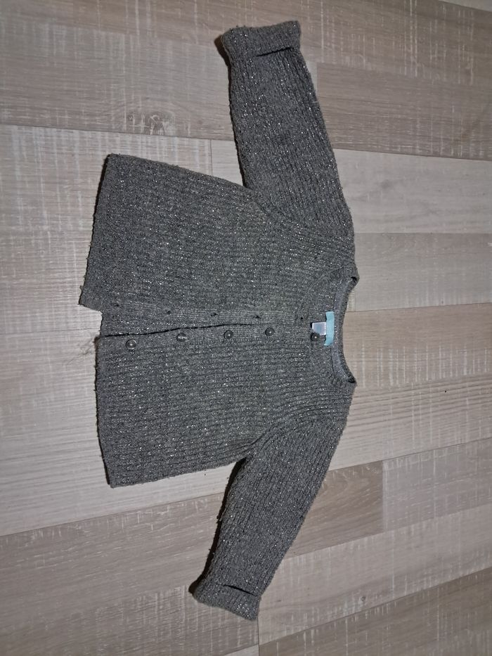 Lot vêtements fille 12 mois - photo numéro 6