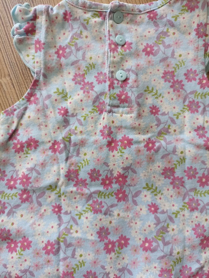 T-shirt 6 mois - photo numéro 4