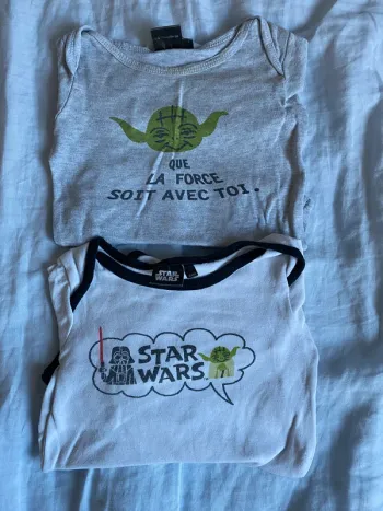 Lot bodies Star Wars 24 mois