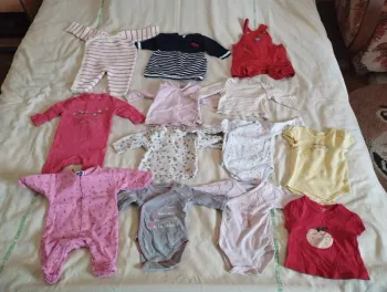 Lot 1 mois fille