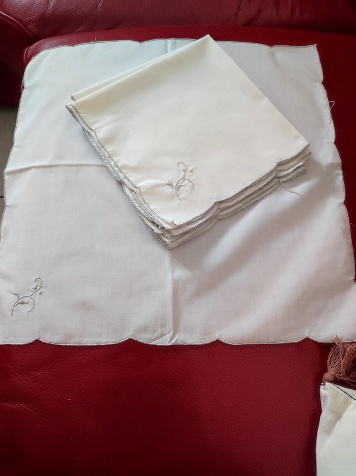 Lot de 8 serviettes de table vintage